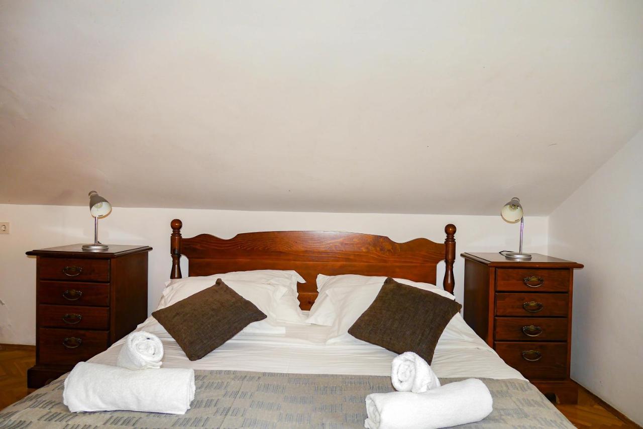 Apartments Beach Dugi Rat Ngoại thất bức ảnh